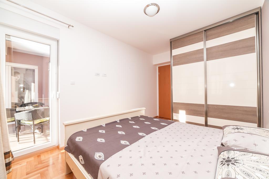 בודווה Apartman Marija מראה חיצוני תמונה
