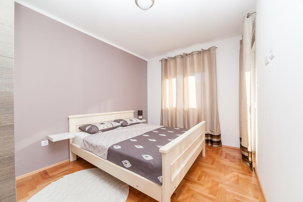 בודווה Apartman Marija מראה חיצוני תמונה