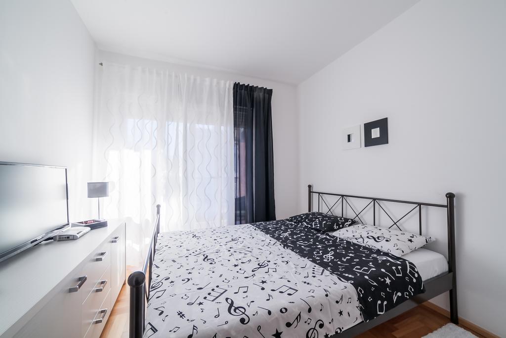 בודווה Apartman Marija מראה חיצוני תמונה