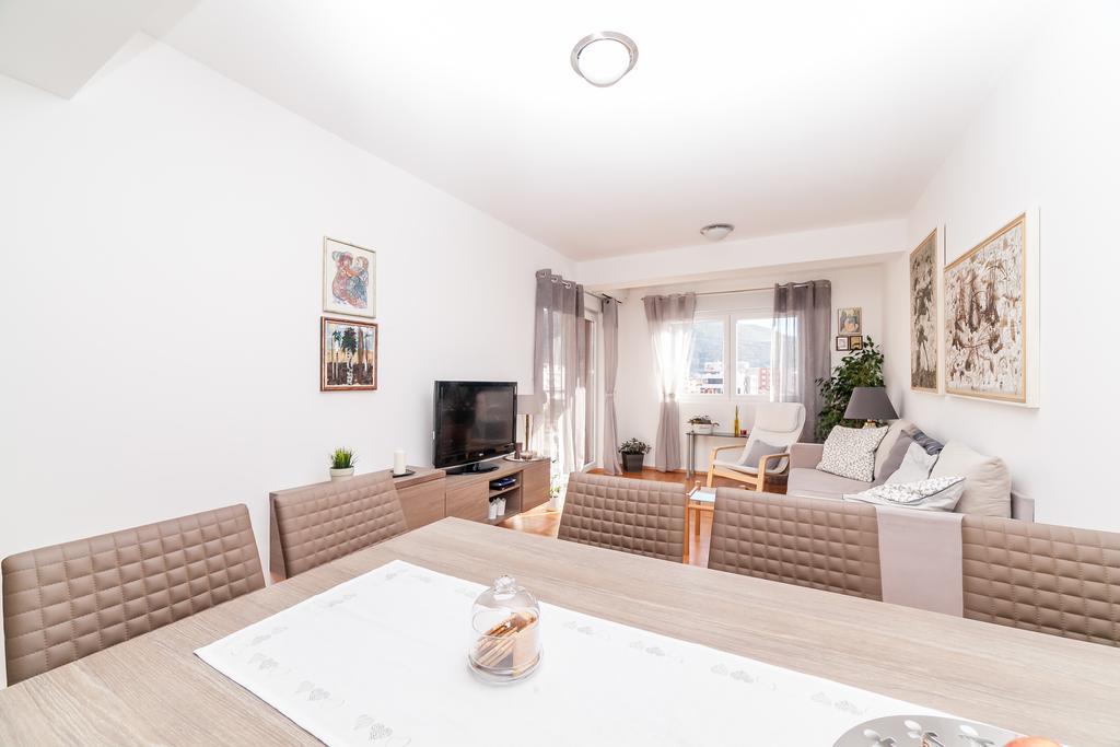 בודווה Apartman Marija מראה חיצוני תמונה