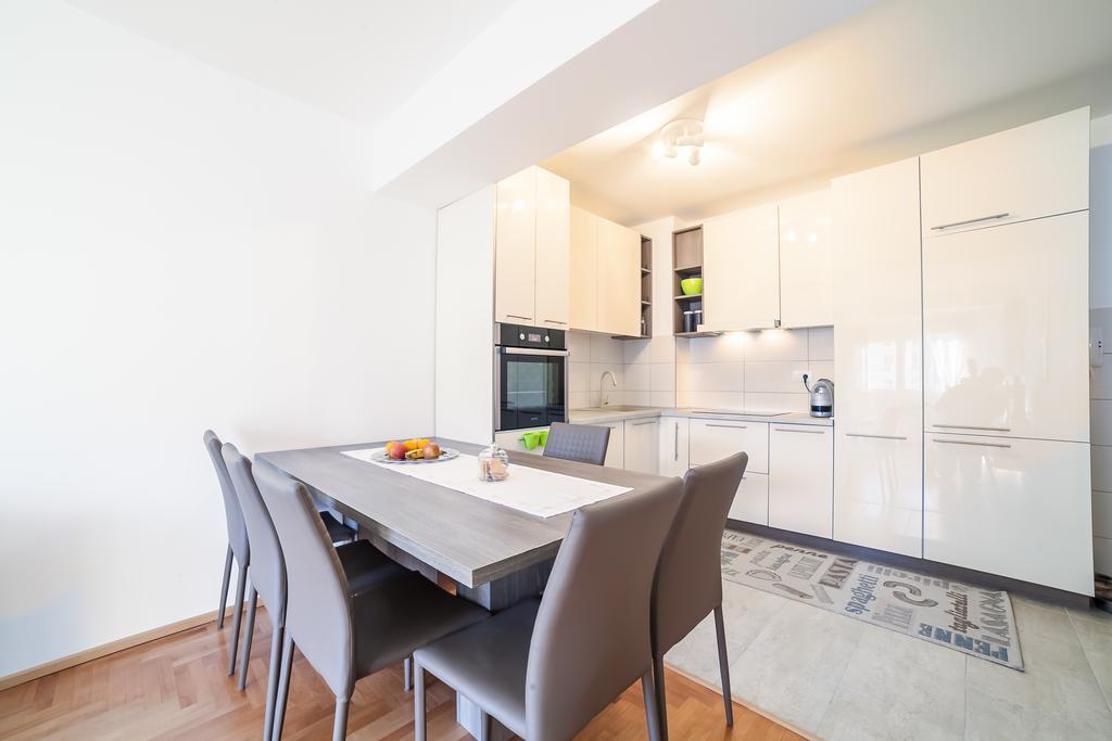 בודווה Apartman Marija מראה חיצוני תמונה
