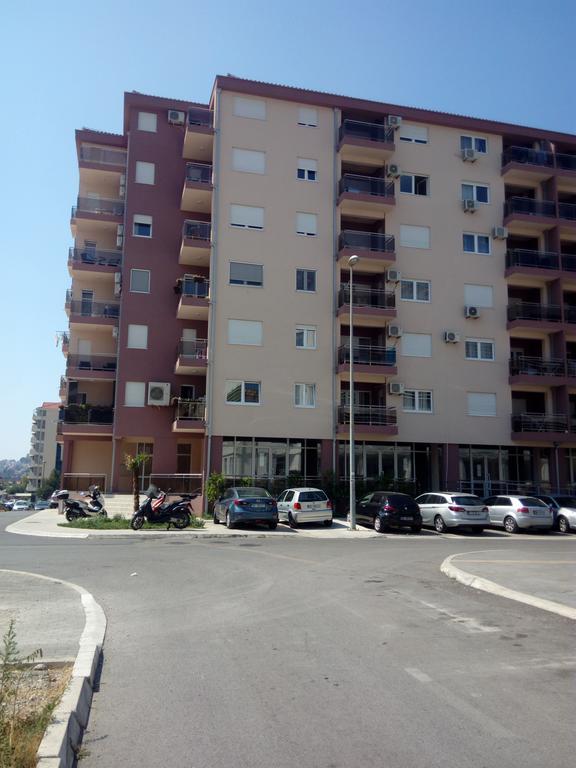 בודווה Apartman Marija מראה חיצוני תמונה